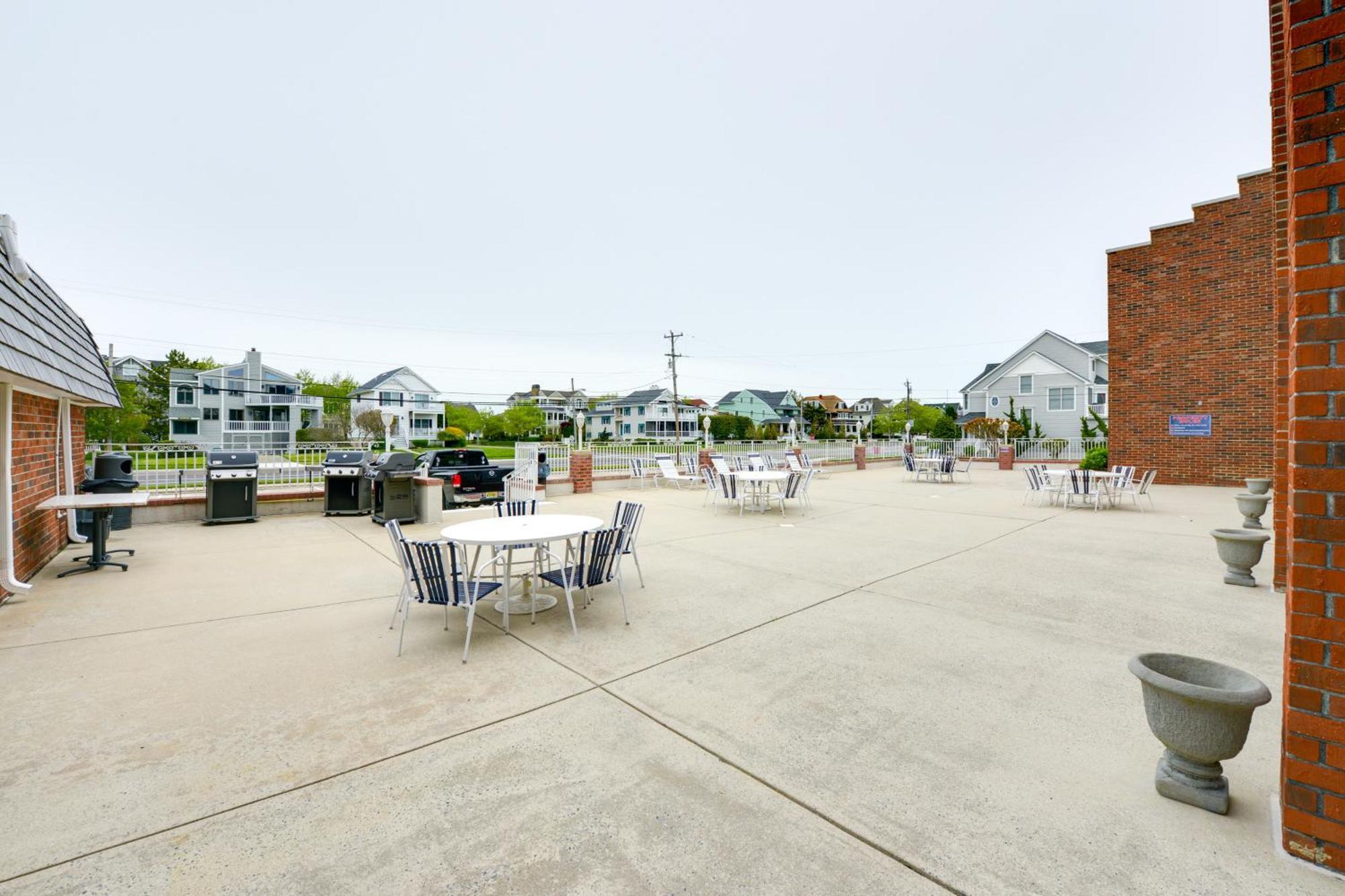 Bright Condo Half-Block To Cape May Beach! Kültér fotó